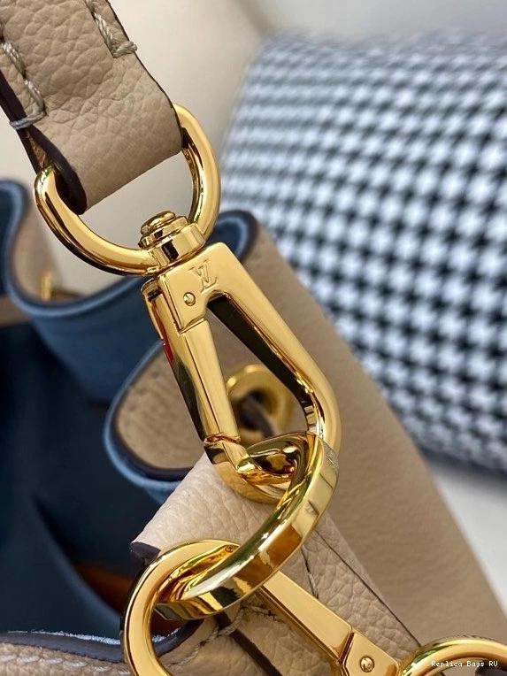 Cheap VUITTON LOUIS LOCKME BUCKET 0806